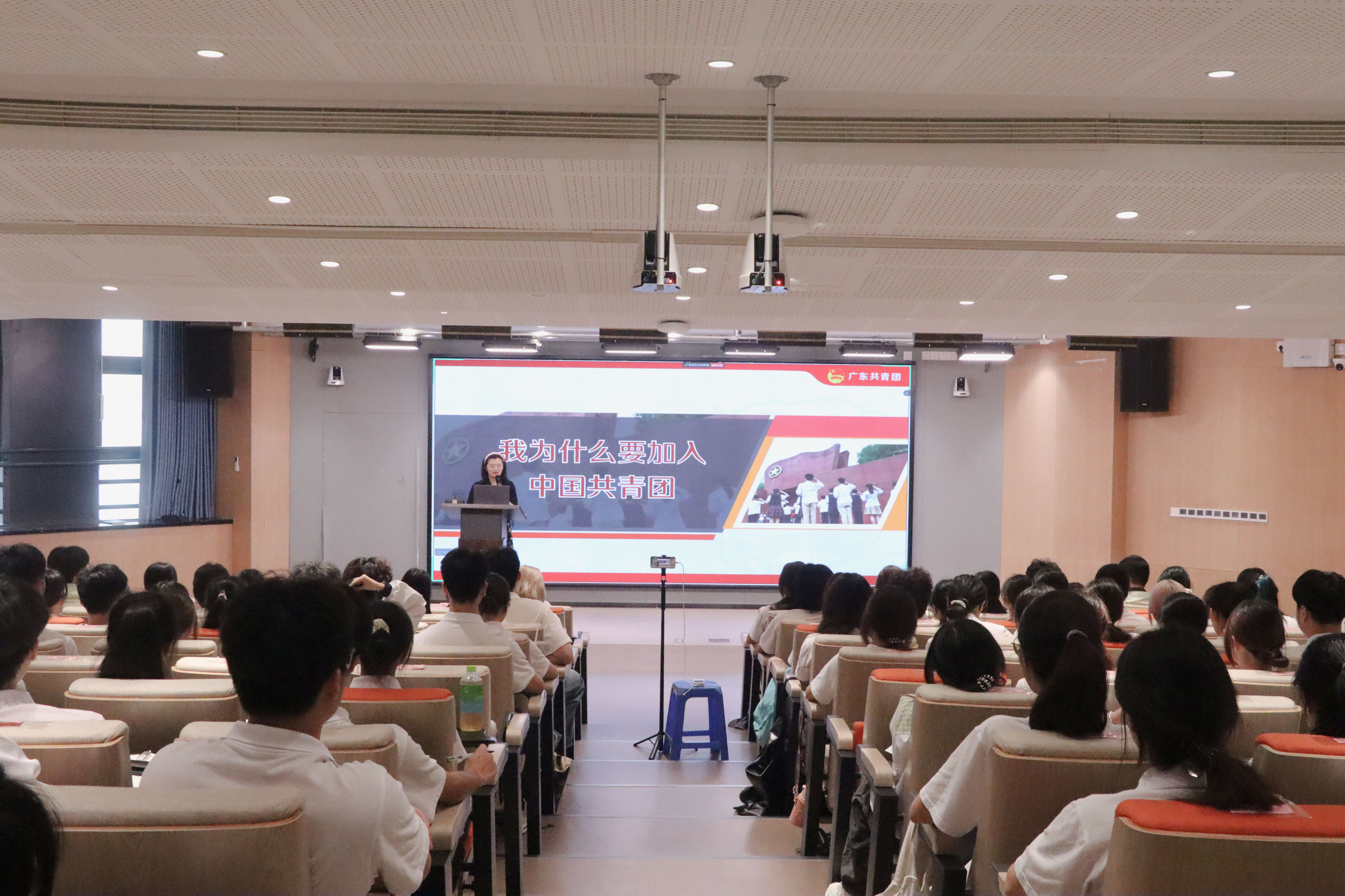 邓雪梅老师授课 郭恩祺 (2).JPG