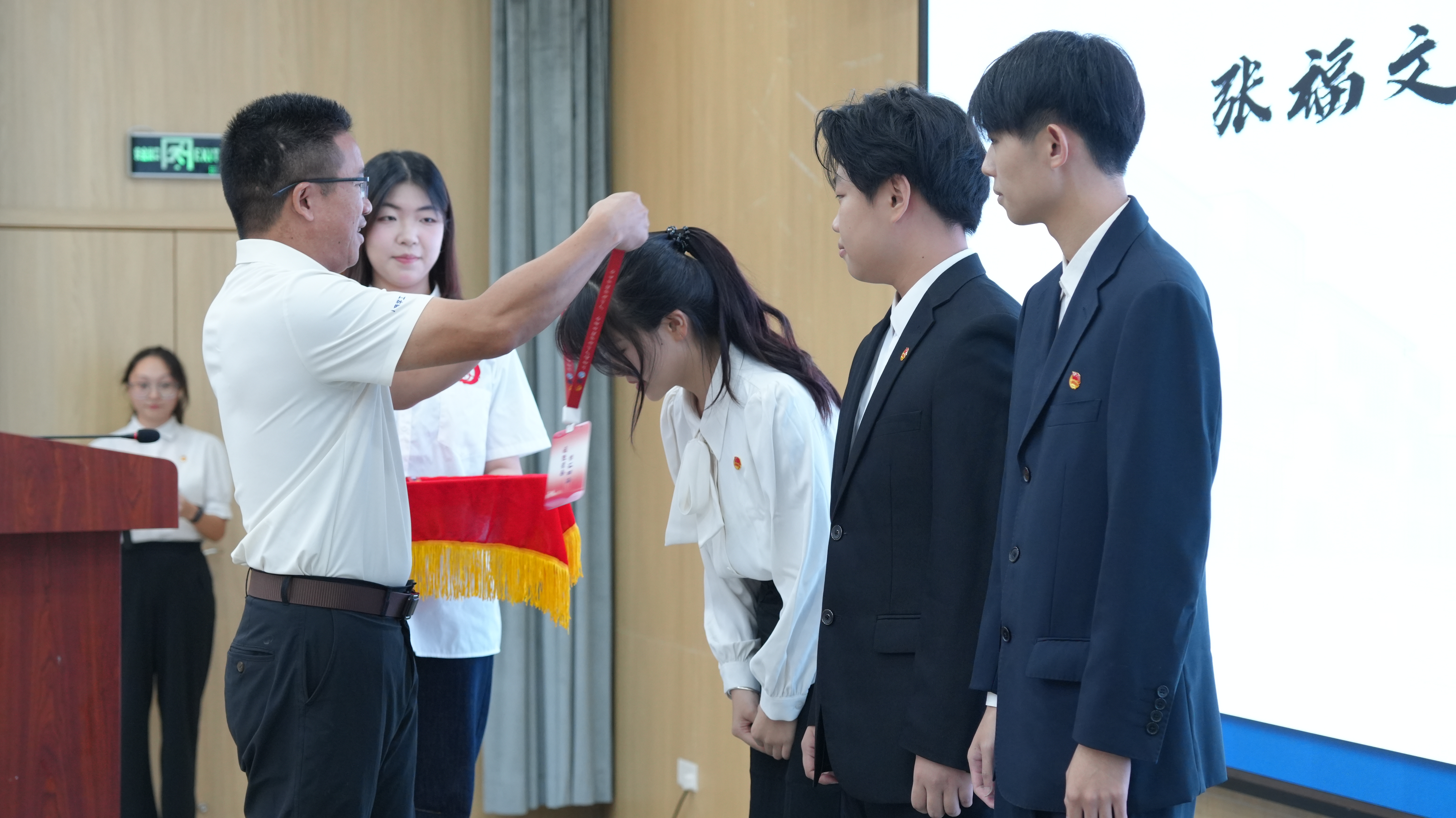 授牌仪式 (2).JPG