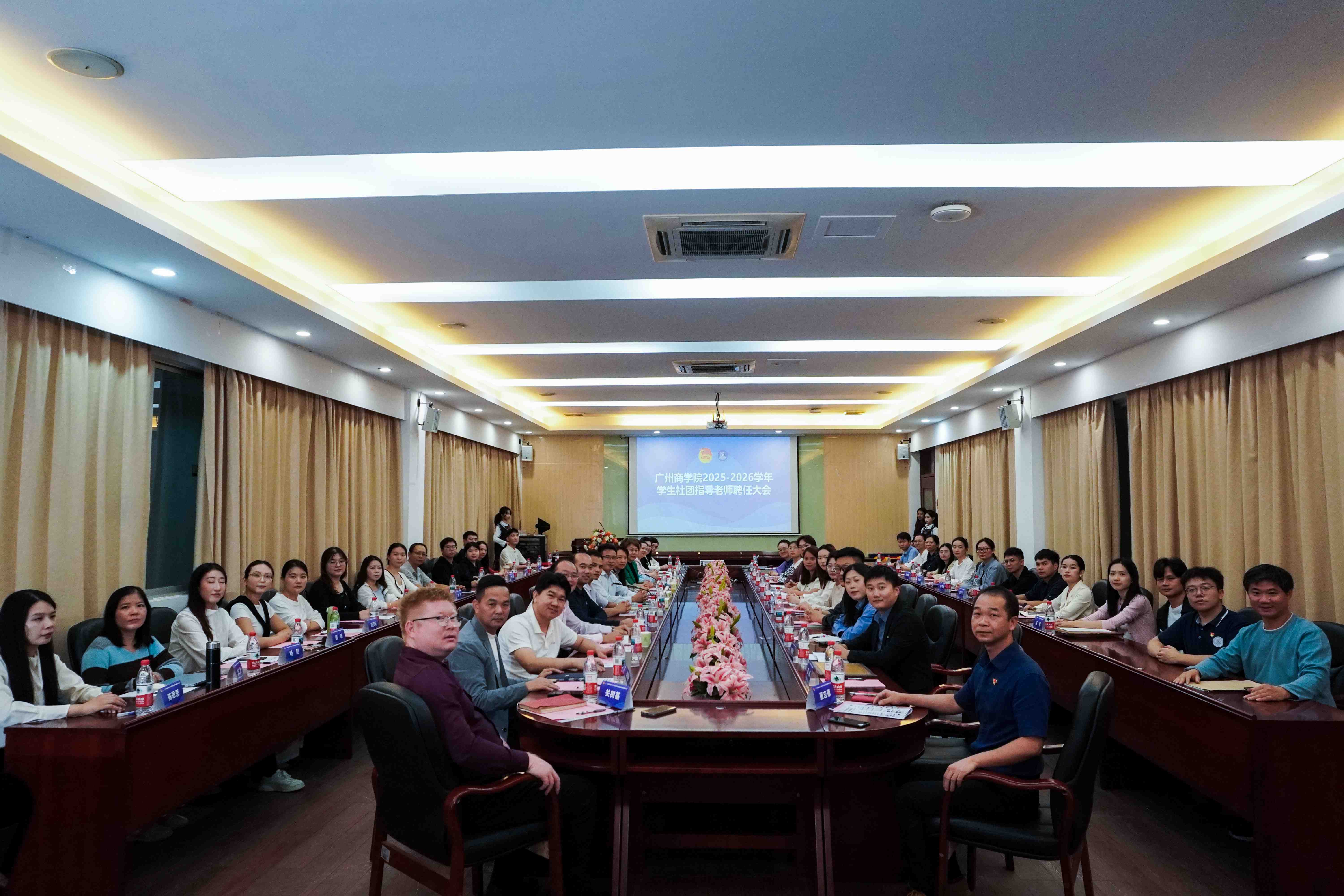 大合照 李志越.JPG